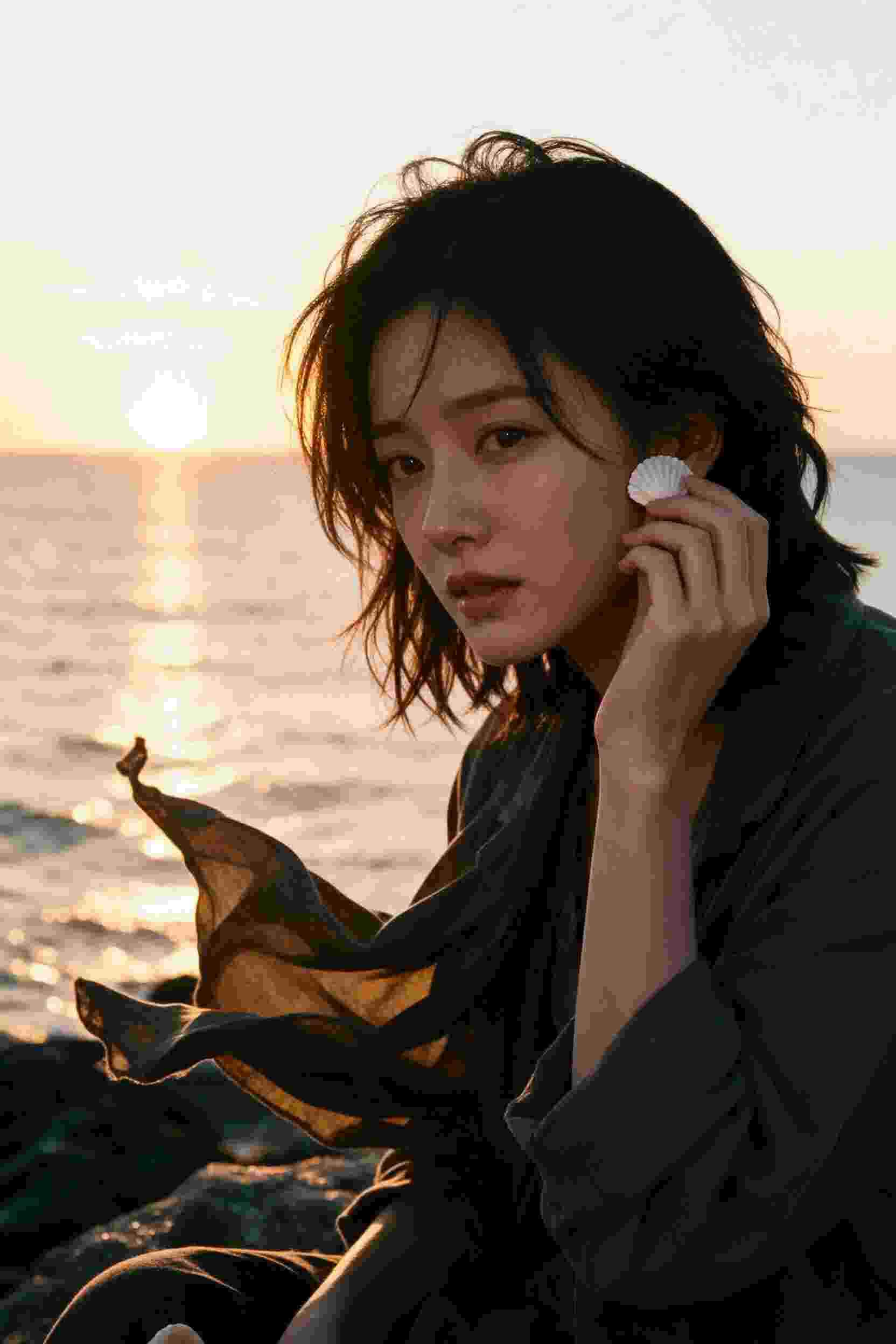 黑镜谜题